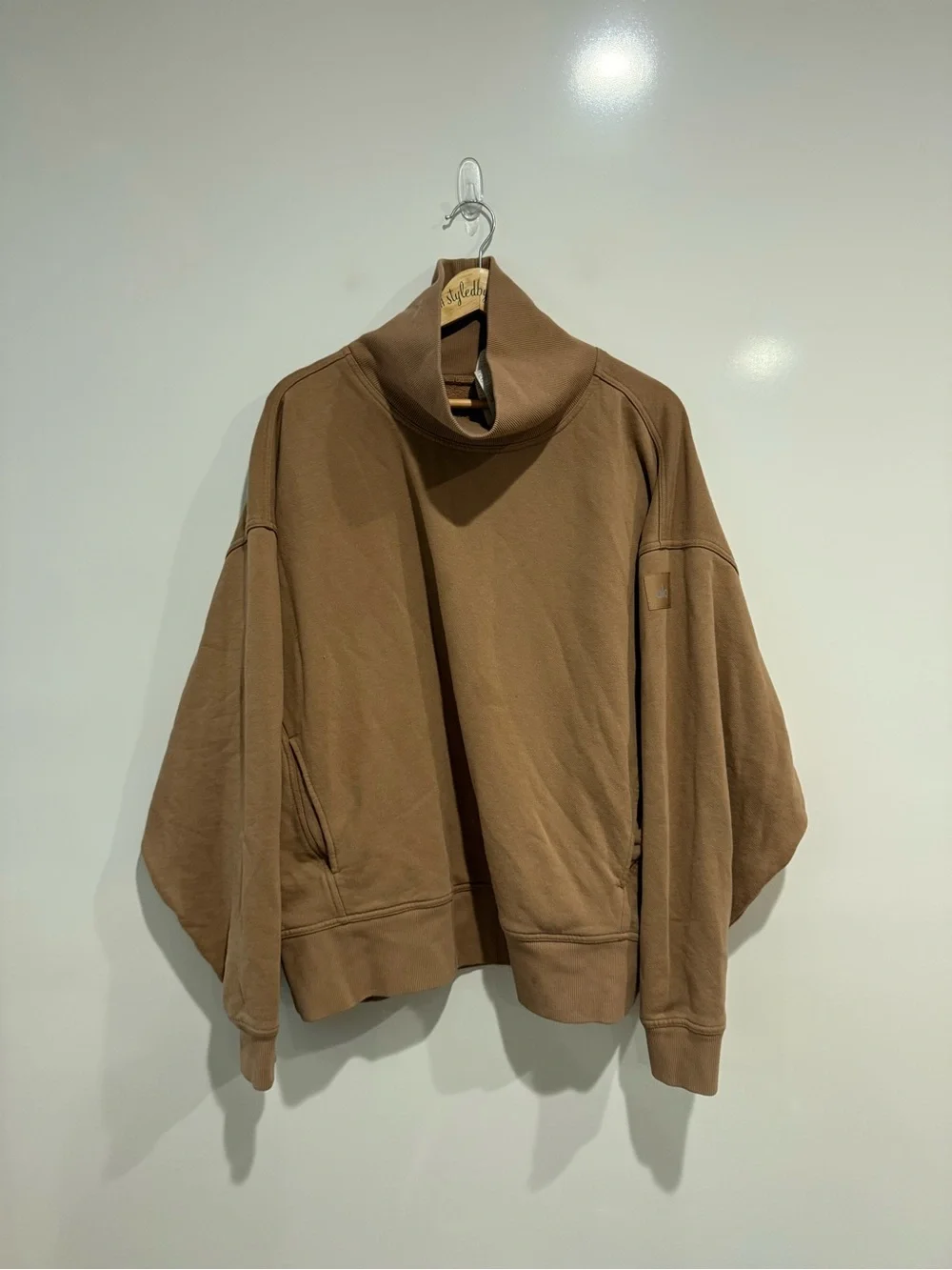 Alo Yoga Hazy Mock Neck Pullover Turtleneck Oversized Sweatshirt